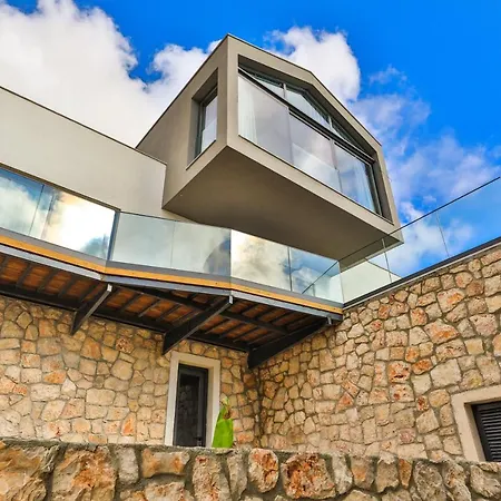 Βίλα Notos Club *