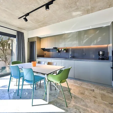 Βίλα Notos Club *