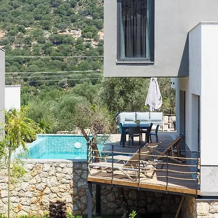 Βίλα Notos Club *