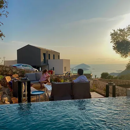 Βίλα Notos Club *